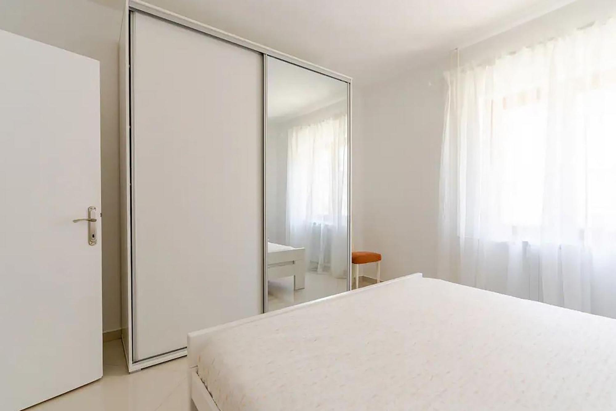 פורץ Apartments Maras מראה חיצוני תמונה