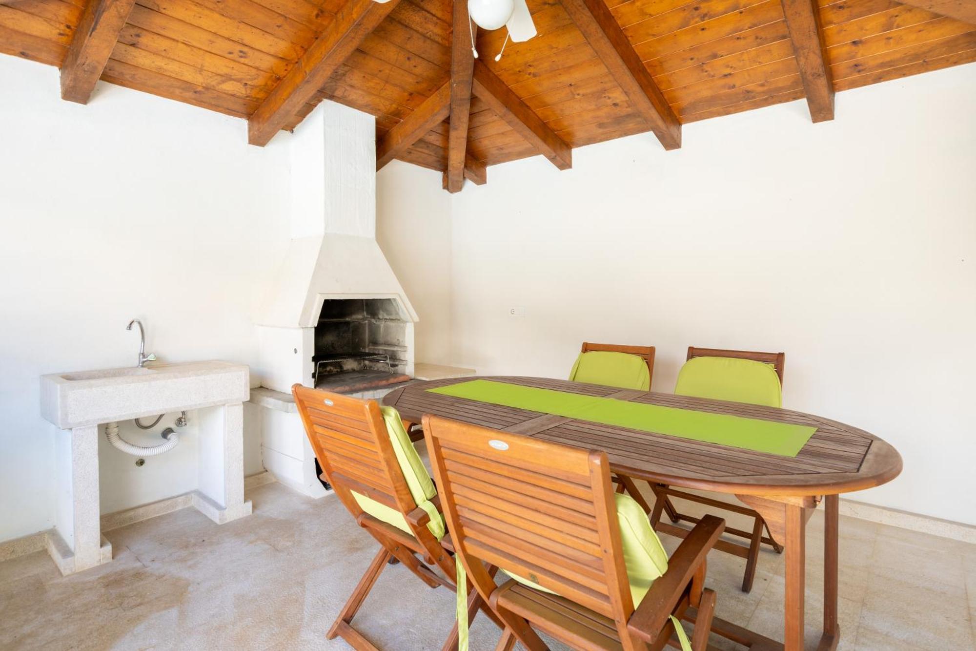 פורץ Apartments Maras מראה חיצוני תמונה
