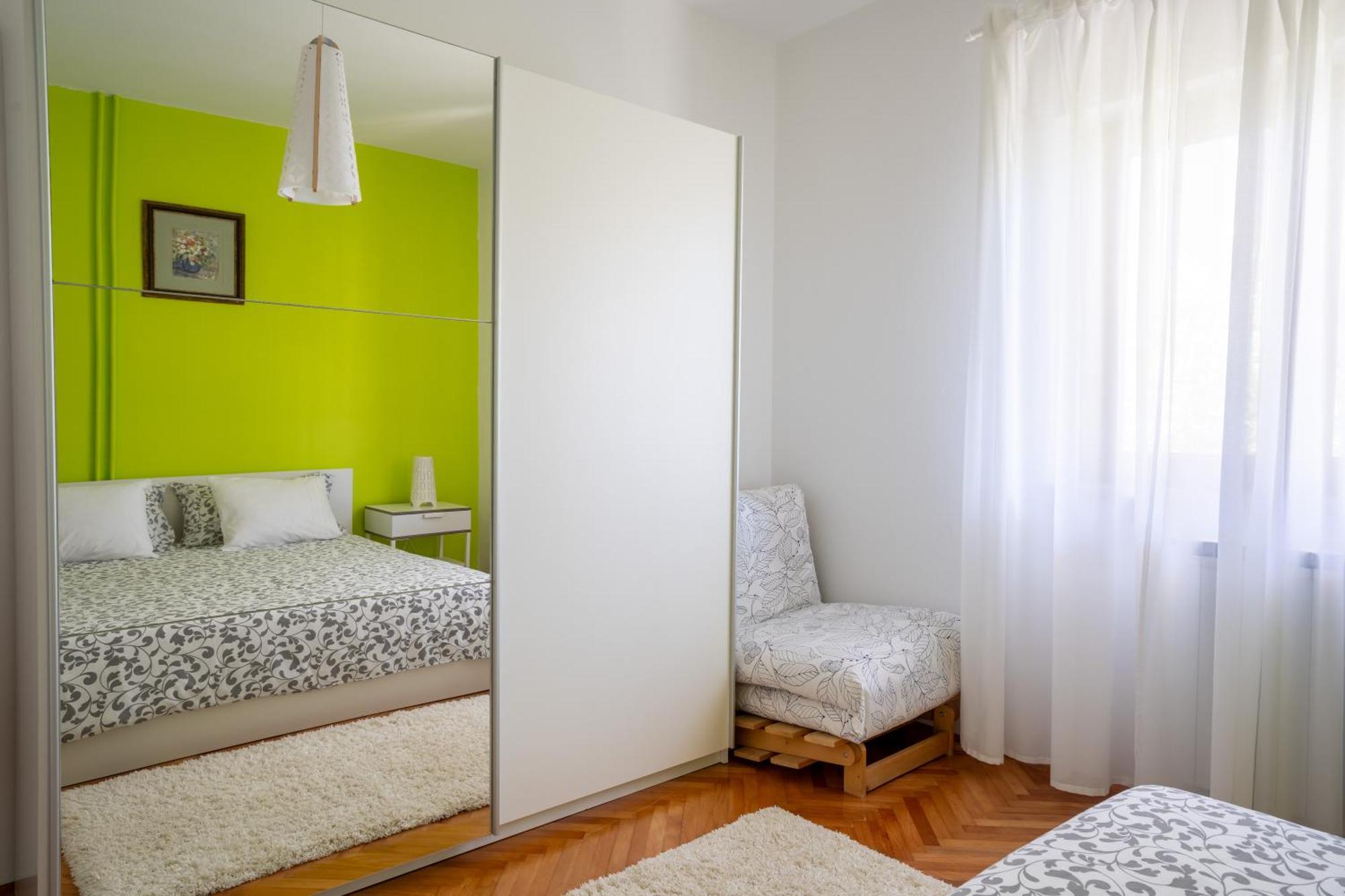 פורץ Apartments Maras מראה חיצוני תמונה