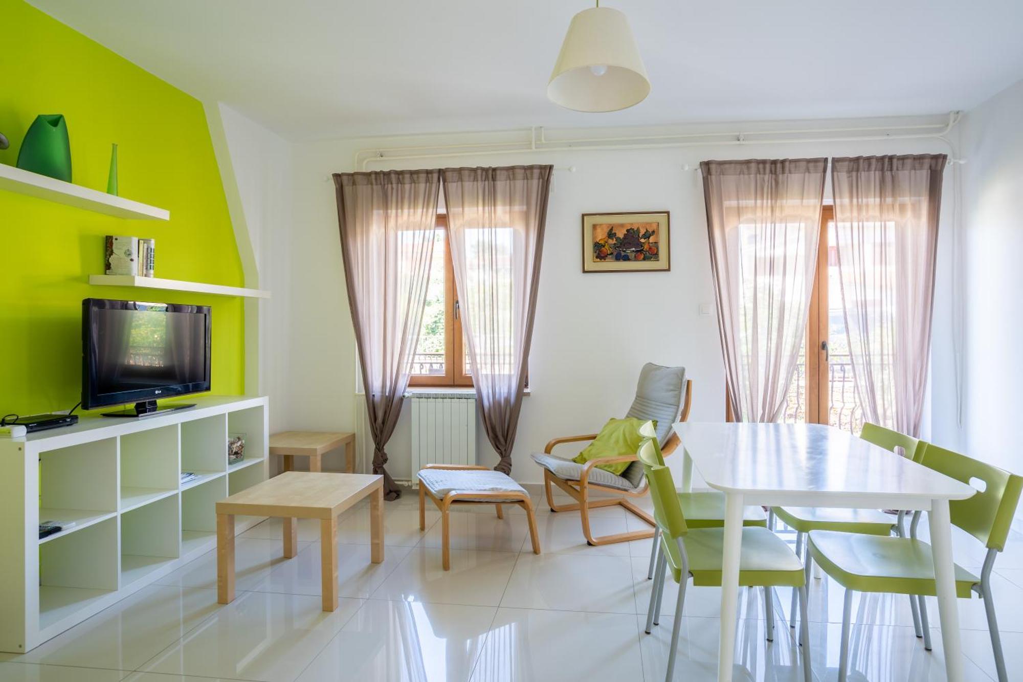 פורץ Apartments Maras מראה חיצוני תמונה